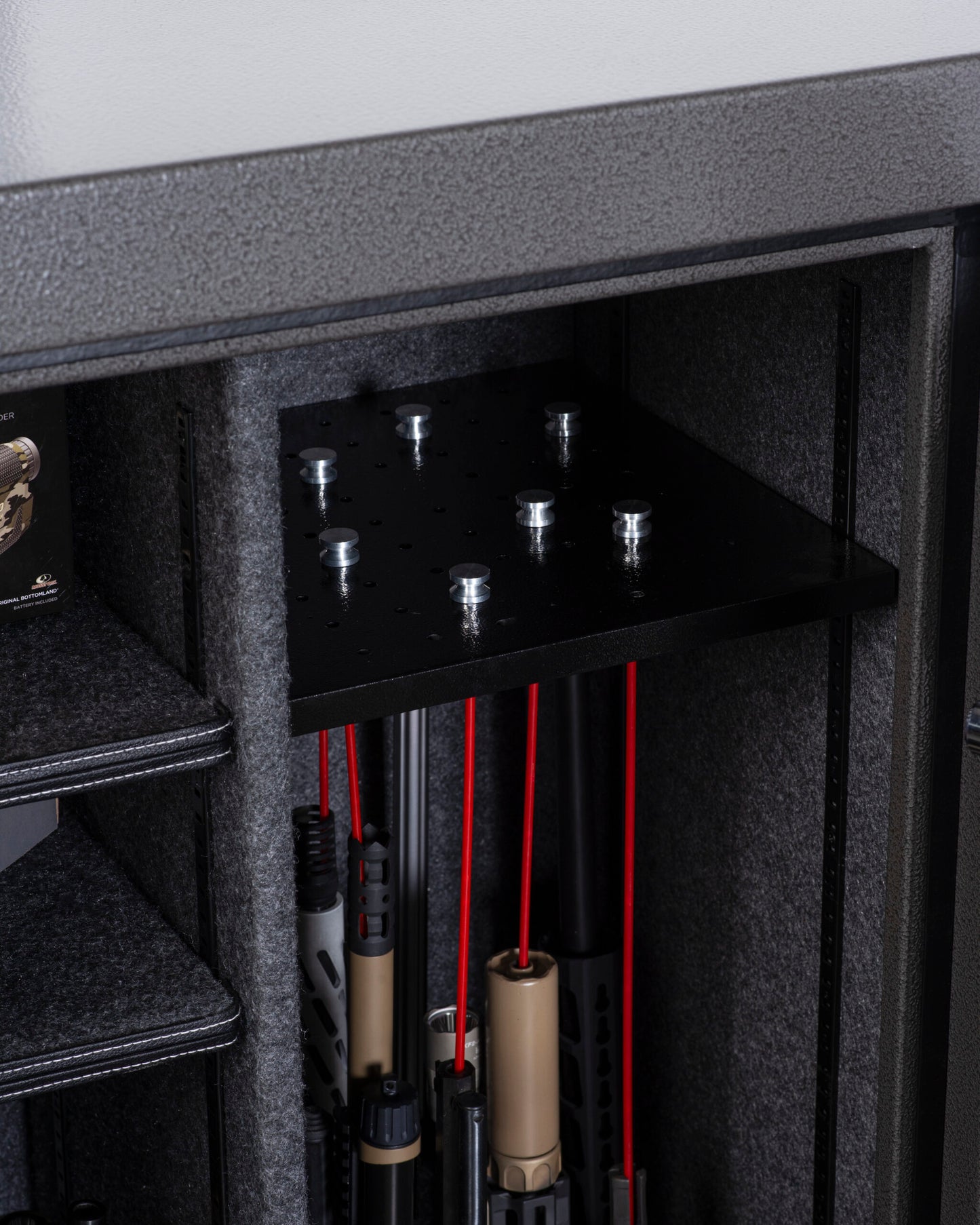 Winchester Bandit 19 Safe 30-Gun Capacity 45-Minute Fire Rated WTRB-6028-19-16-E