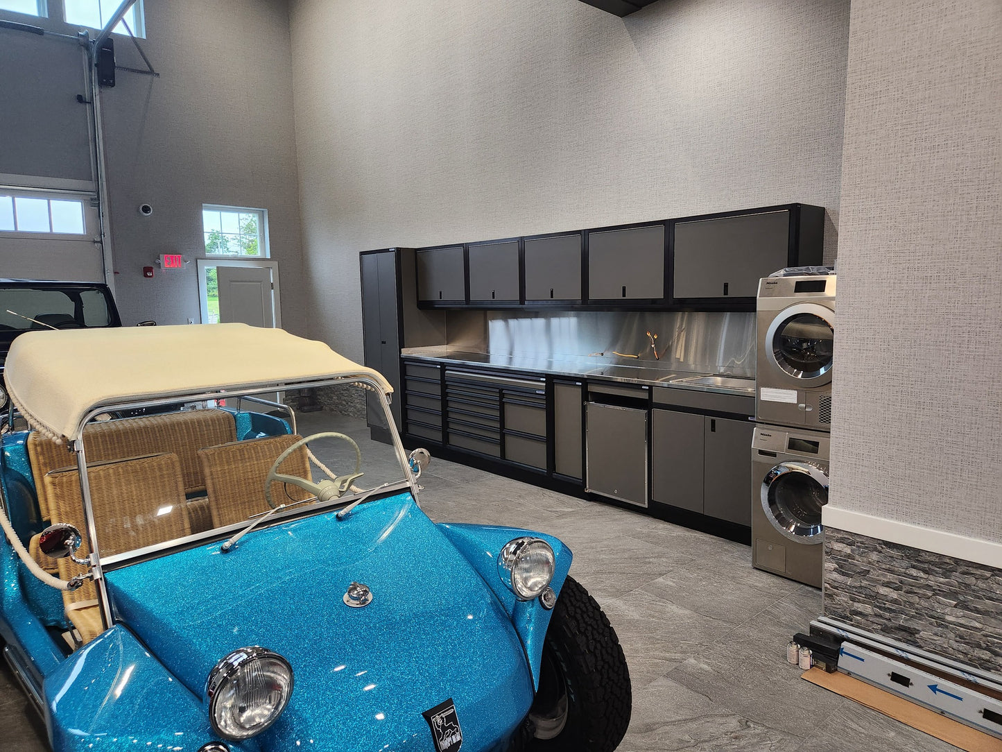 Moduline ProII™ Series Aluminum Pre-Configured Combination Cabinet Set PGC012-10A