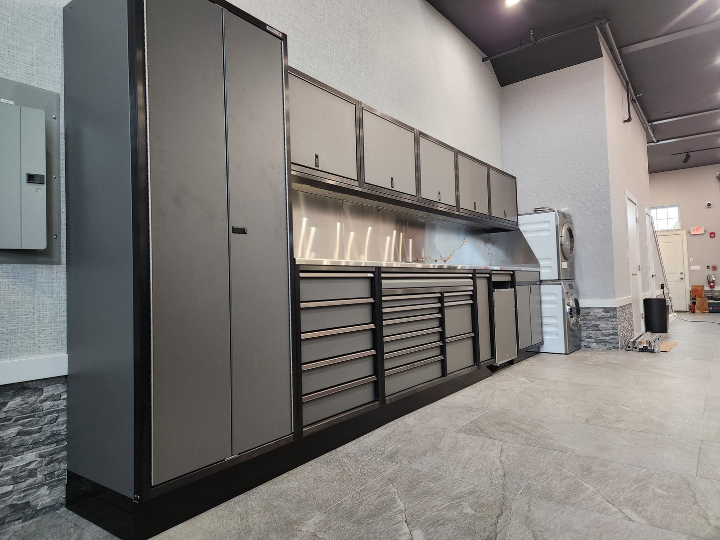 Moduline ProII™ Series Aluminum Pre-Configured Combination Cabinet Set PGC016-03A