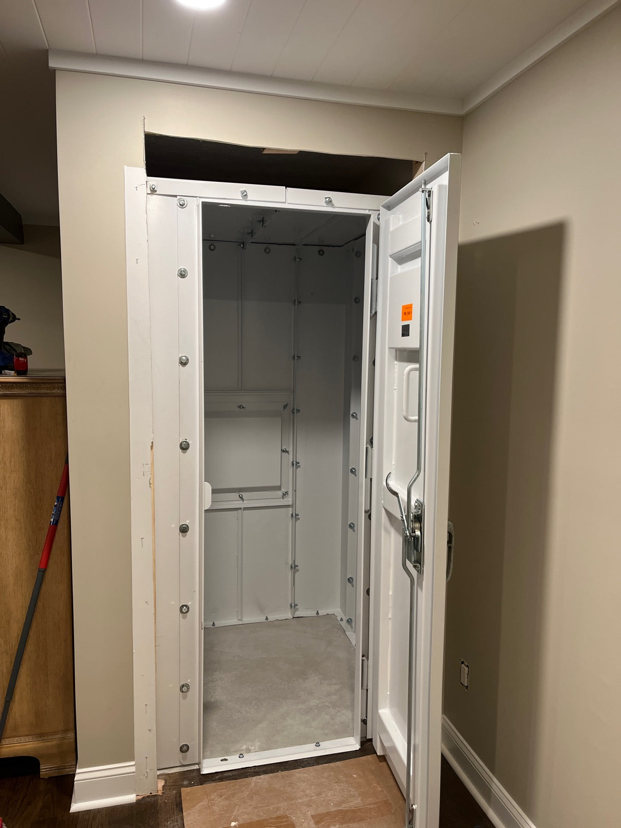 Survive-A-Storm Panelized/Modular - Storm Shelter Safe Room – EF5 Rated Protection 4ft x 4ft x 7ft Tall