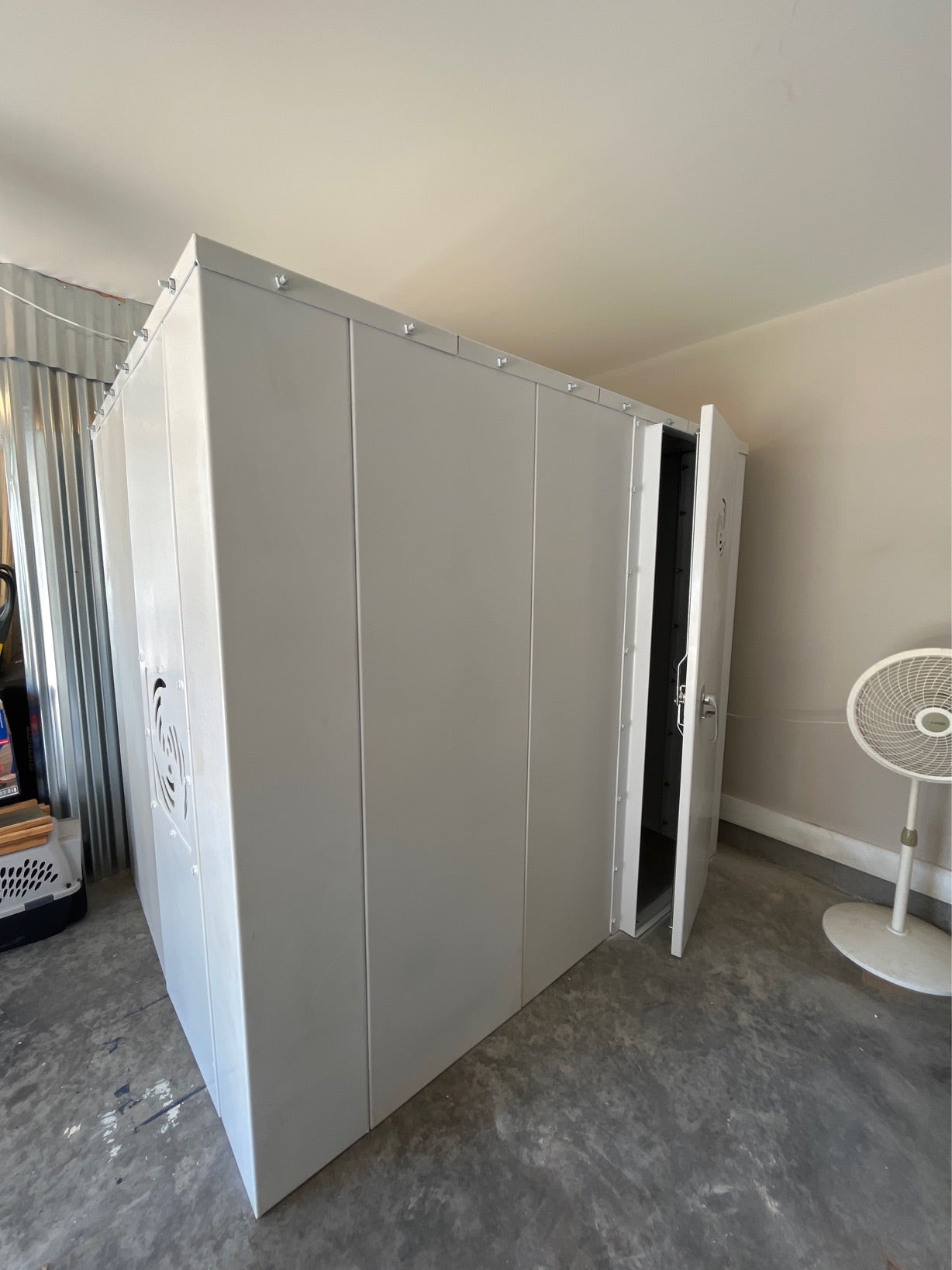 Survive-A-Storm Panelized/Modular - Storm Shelter Safe Room – EF5 Rated Protection 8ft x 6ft x 7ft Tall