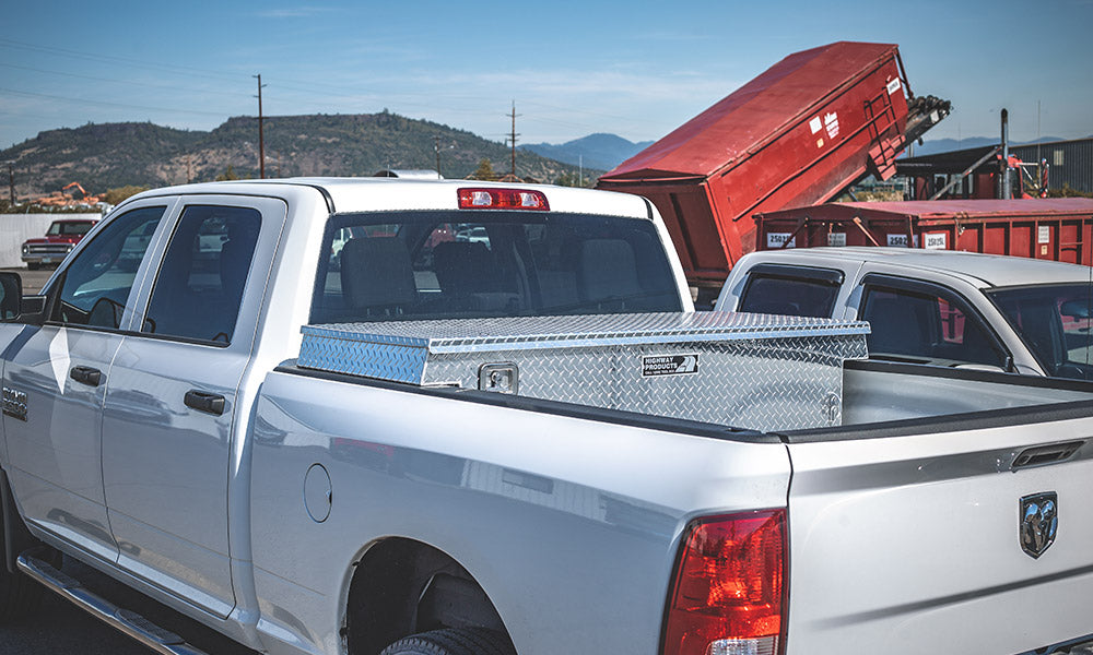 Highway Products Single Lid Crossover Saddle-Style Pickup Truck Toolbox HWP3222-007