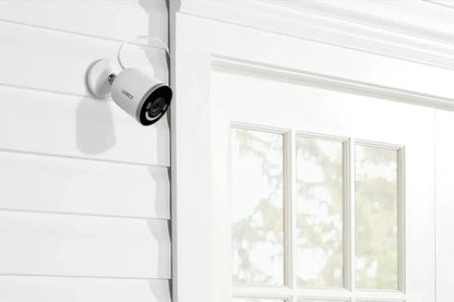 Lorex 4K WIRELESS Spotlight Wi-Fi 6 Security Camera – AC-Powered Wi-Fi (32 GB, Cloud-Enabled)