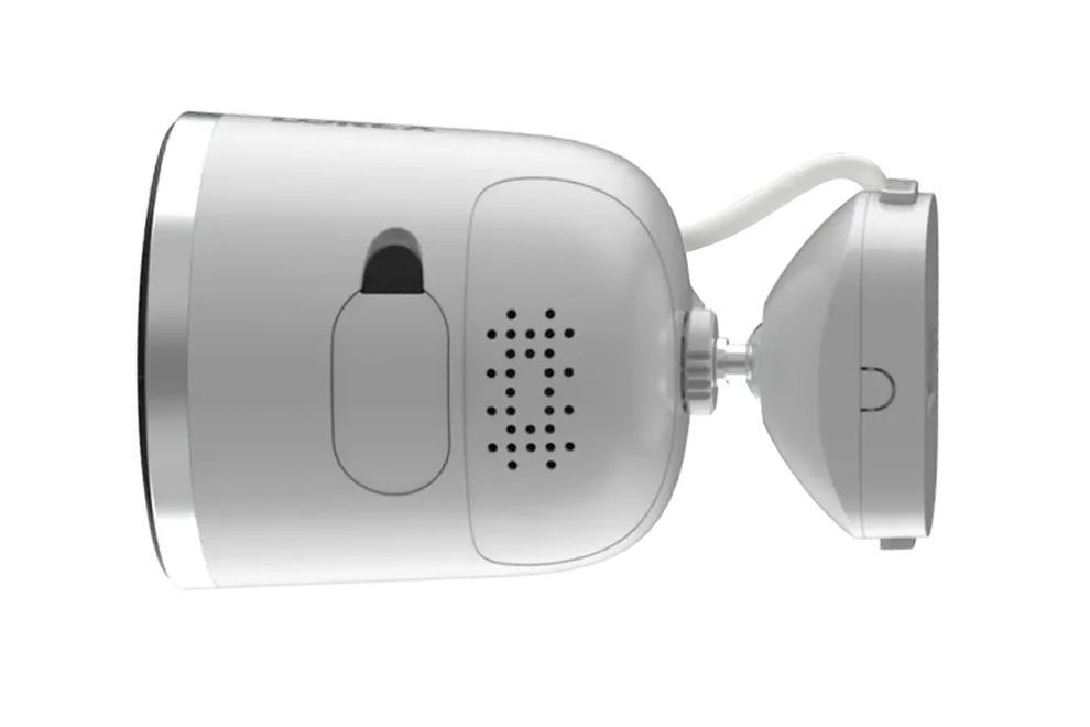 Lorex 4K WIRELESS Spotlight Wi-Fi 6 Security Camera – AC-Powered Wi-Fi (32 GB, Cloud-Enabled)