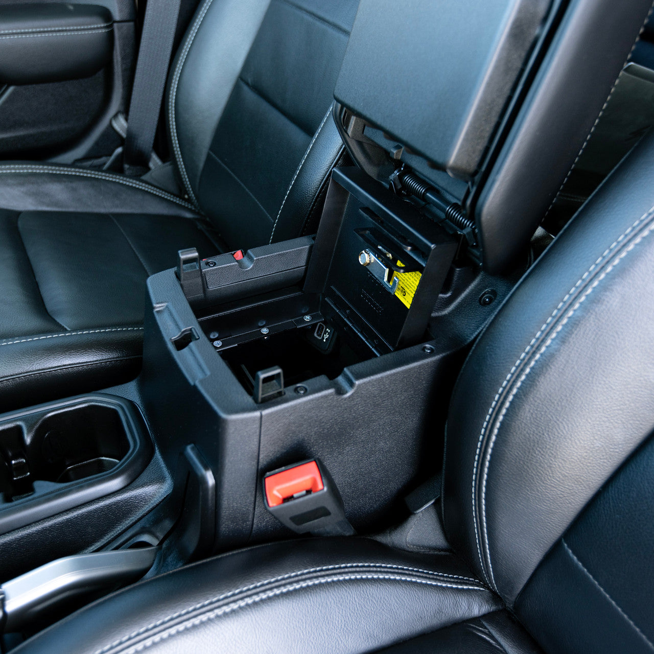 Tuffy Jeep Wrangler JL / Gladiator JT Console Safe (2018–2023) – Locking Center Console Insert